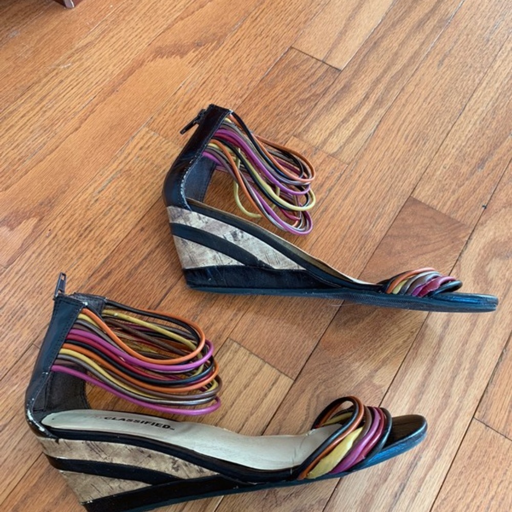 Colorful Wedge Heels - Picture 3 of 8